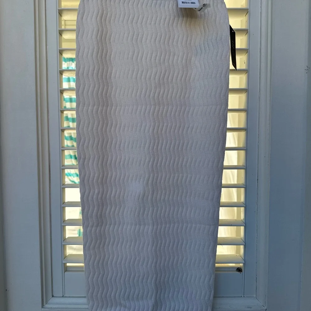 NA-KD Ribbed Knit Sweater & Skirt Set - Picture 5 of 6